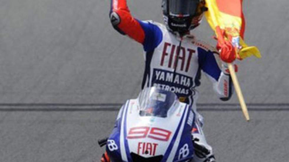 Lorenzo coiffe Pedrosa au poteau et remporte le Grand Prix d'Espagne