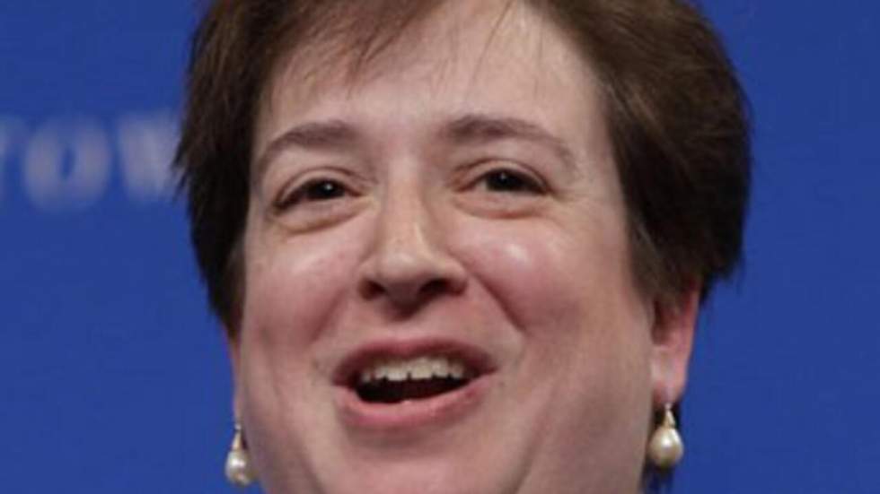 Obama choisit l'avocate Elena Kagan pour siéger à la Cour suprême Obama choisit l'avocate Elena Kagan pour siéger à la Cour suprême