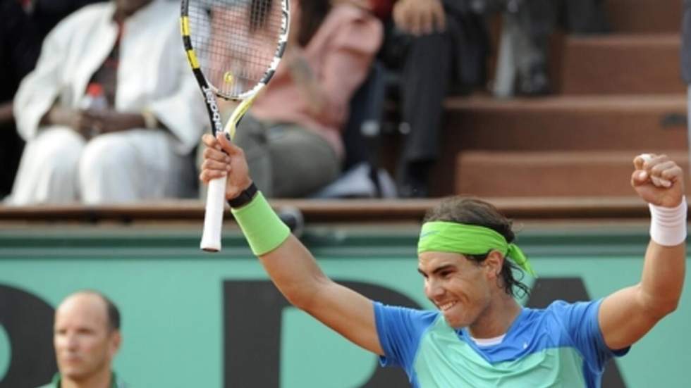 Rafael Nadal passe en force, Novak Djokovic et Serena Williams sortis