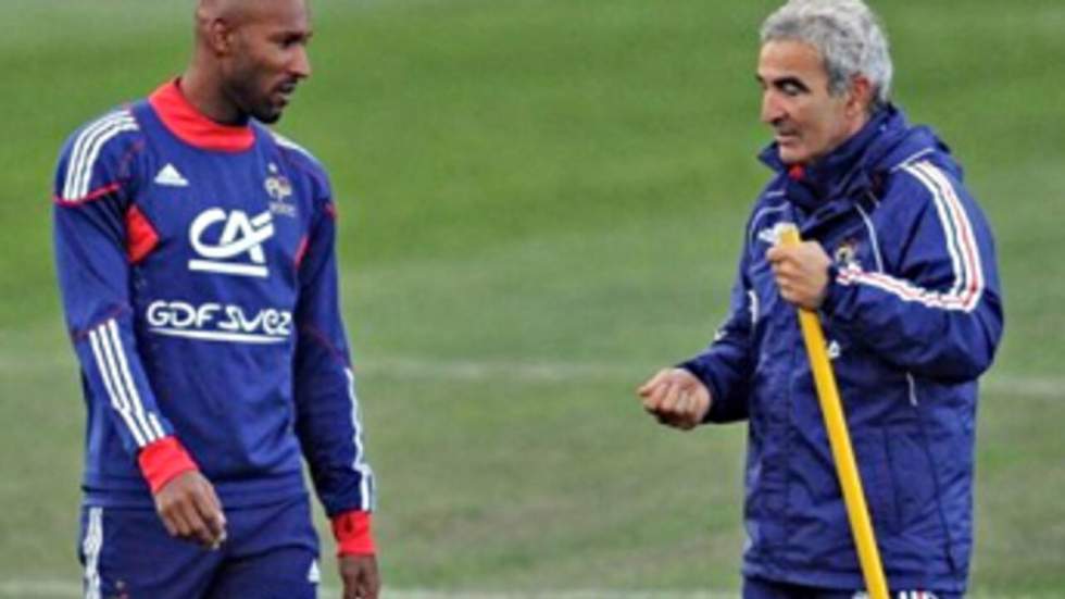 Anelka renvoyé de l'équipe de France par la FFF après ses insultes