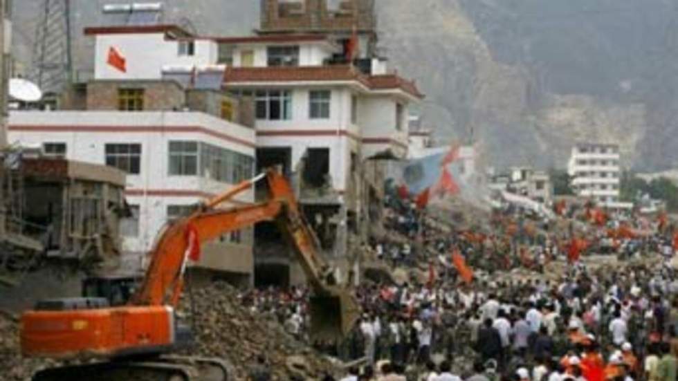 En Chine, le bilan des glissements de terrain grimpe à plus de 700 morts En Chine, le bilan des glissements de terrain grimpe à plus de 700 morts