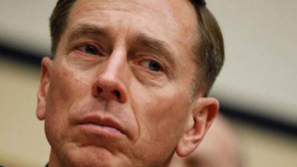 Le général Petraeus n'exclut pas un report du retrait américain prévu pour juillet 2011