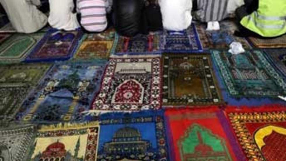 La police algérienne traque les "transgresseurs" du ramadan