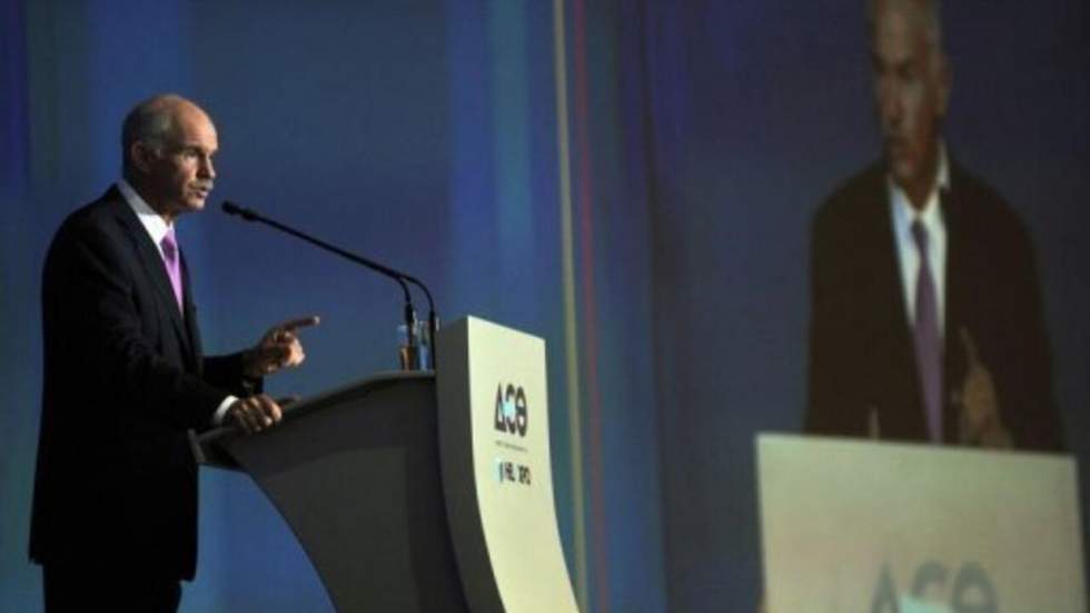 Le Premier ministre Papandréou refuse une restructuration de la dette nationale Le Premier ministre Papandréou refuse une restructuration de la dette nationale