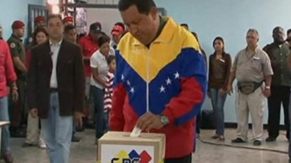 Malgré une percée de l'opposition, le parti de Chavez garde le pouvoir au Parlement Malgré une percée de l'opposition, le parti de Chavez garde le pouvoir au Parlement