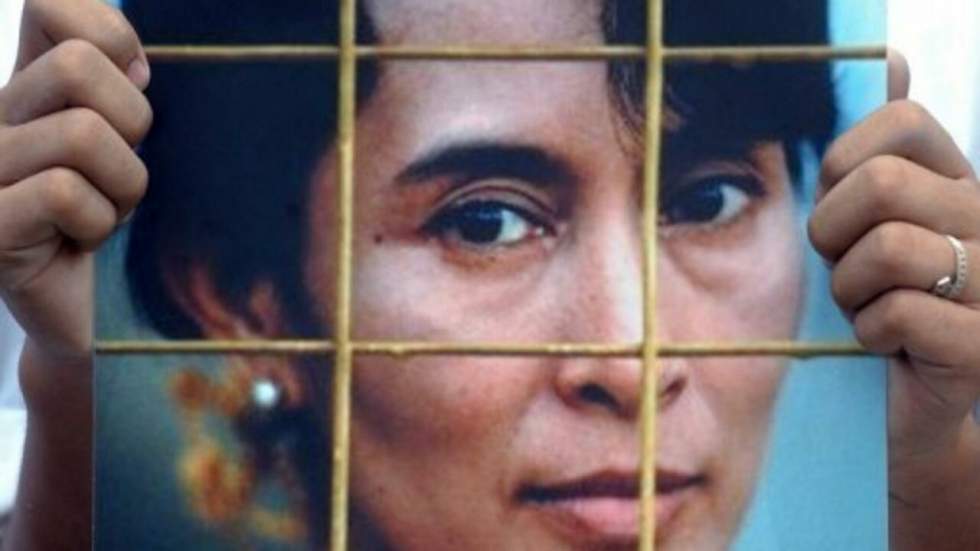 Aung San Suu Kyi boycotte les législatives de novembre