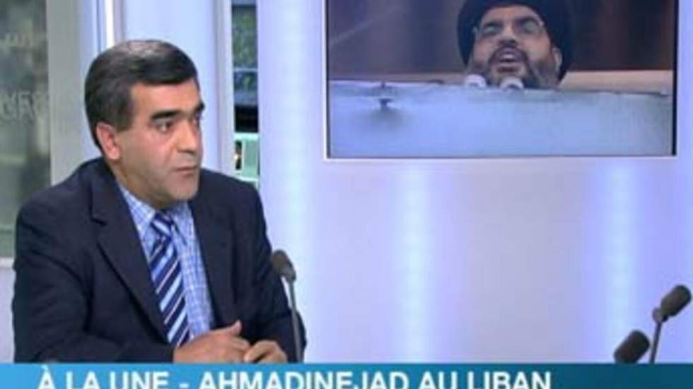 Ahmadinejad accueilli en héros à Beyrouth malgré la polémique