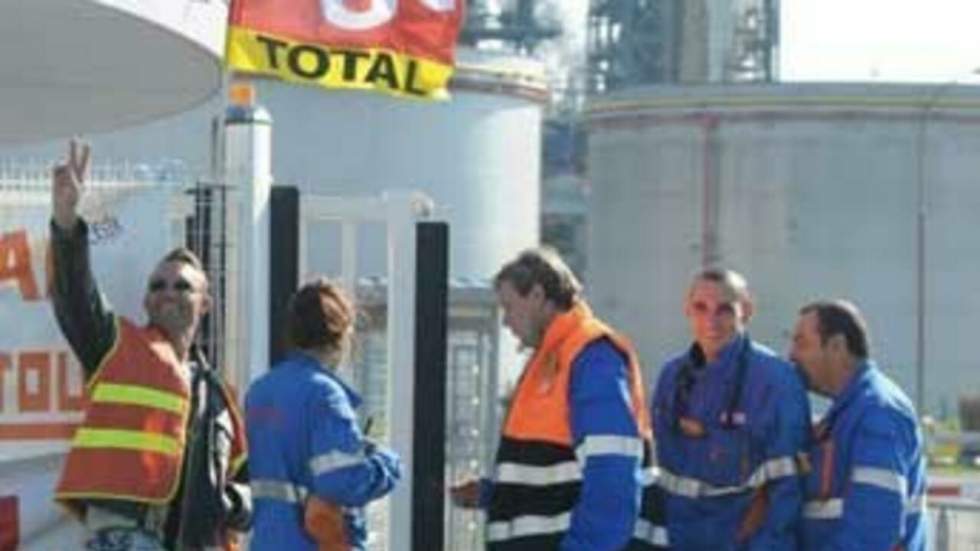 Le gouvernement autorise le déblocage des stocks de réserve de carburant Le gouvernement autorise le déblocage des stocks de réserve de carburant