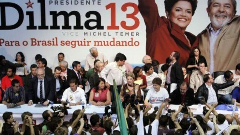 Dilma Rousseff s'engage à ne pas légaliser l'avortement Dilma Rousseff s'engage à ne pas légaliser l'avortement