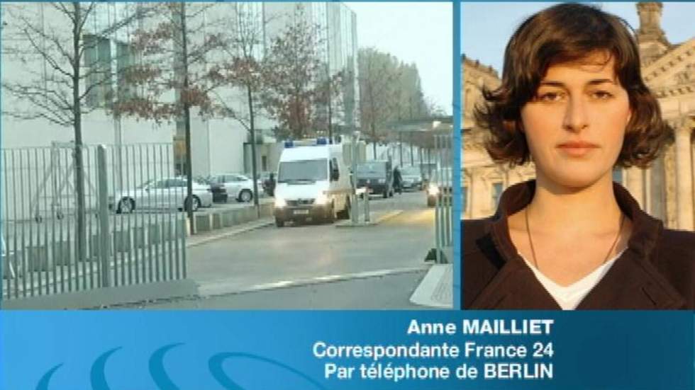 Vives inquiétudes après la découverte de colis piégés à Athènes et Berlin