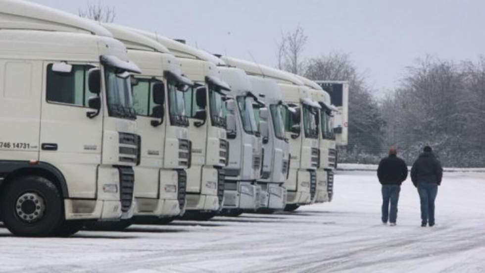 De fortes chutes de neige perturbent les transports en Ile-de-France