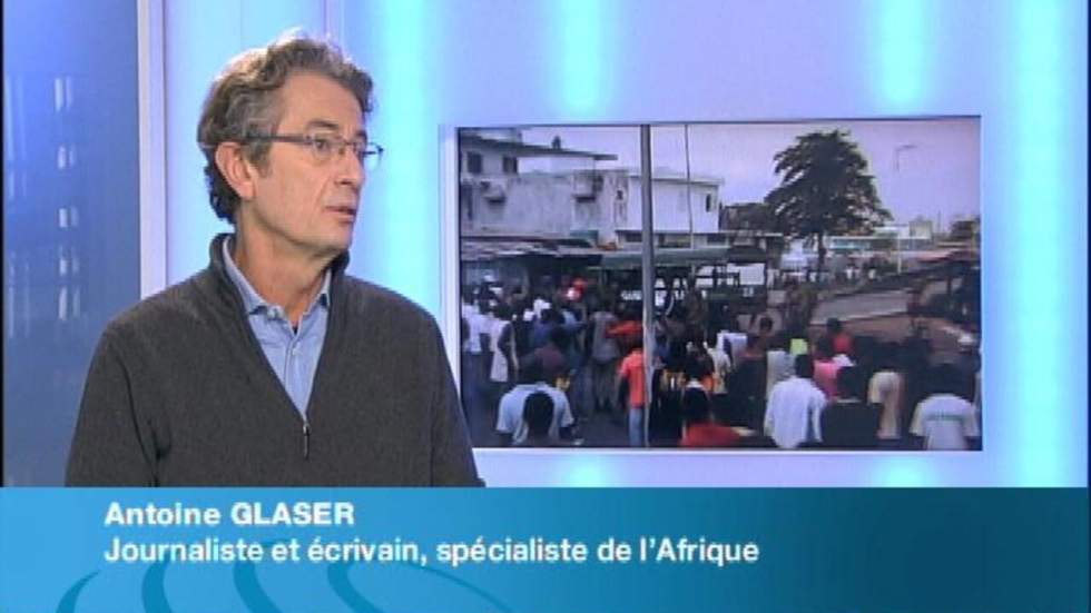 Calme précaire à Abidjan, la communauté internationale hausse le ton