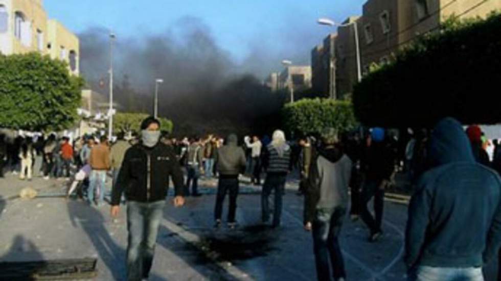 De violents affrontements ont opposé la police aux manifestants près de Sidi Bouzid