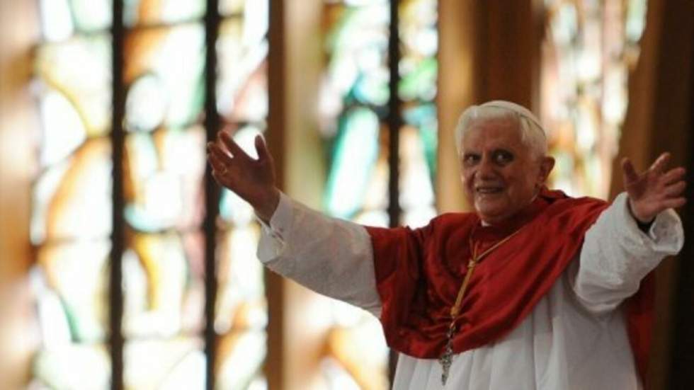 Benoît XVI célèbre la messe à Rome dans la basilique Saint-Pierre