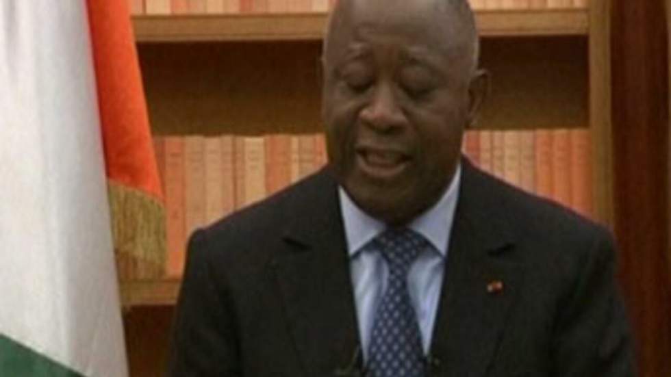 Gbagbo "ne cède pas" à l'ultimatum de Ouattara