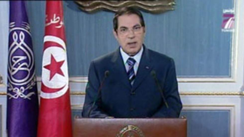 Ben Ali multiplie les promesses pour apaiser les tensions