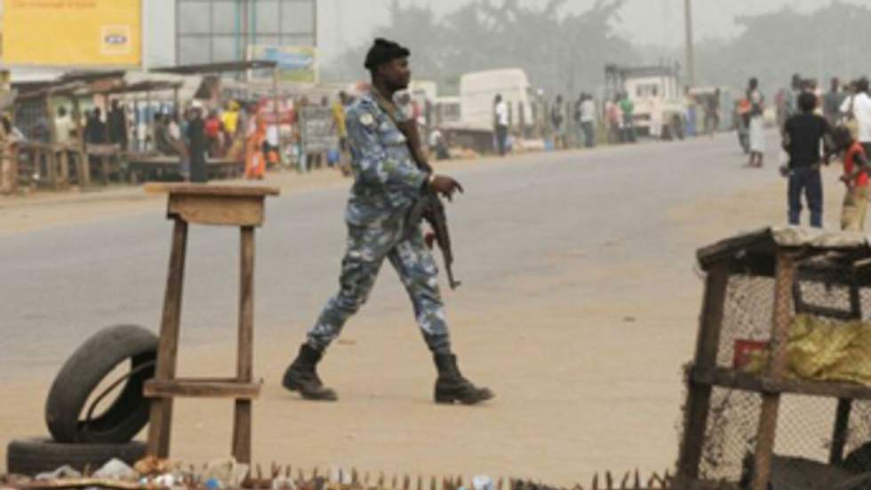 Couvre-feu prolongé d'une semaine dans deux quartiers d'Abidjan