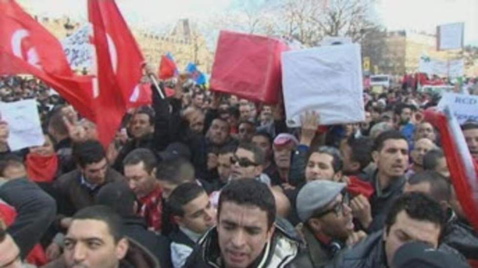 Les Tunisiens de Paris célèbrent la chute de Ben Ali