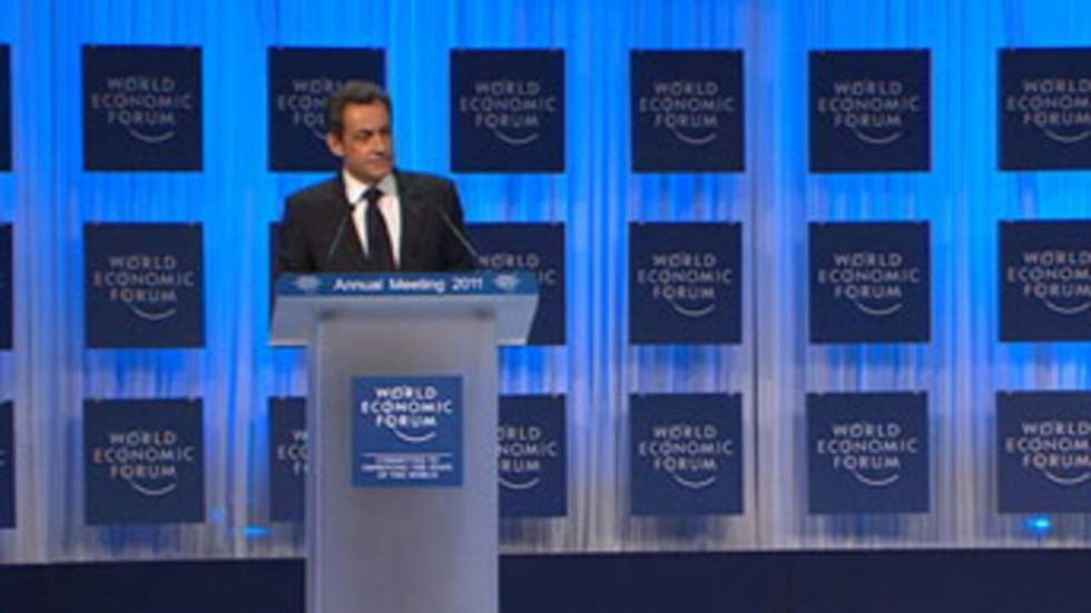 À Davos, Sarkozy met en garde contre la disparition de l'euro