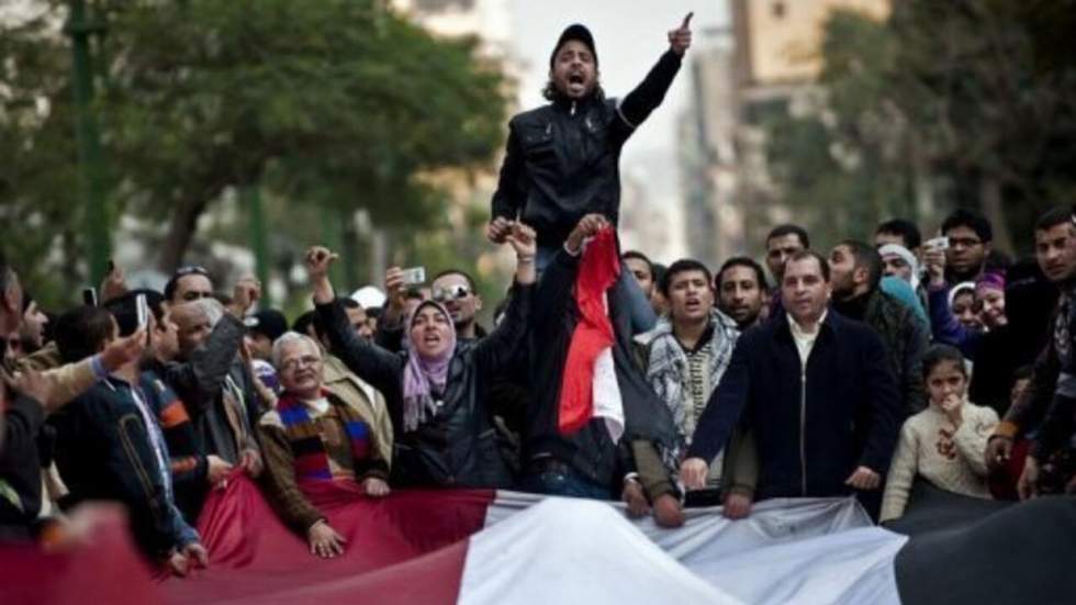 Forte mobilisation des anti-Moubarak malgré les menaces du pouvoir