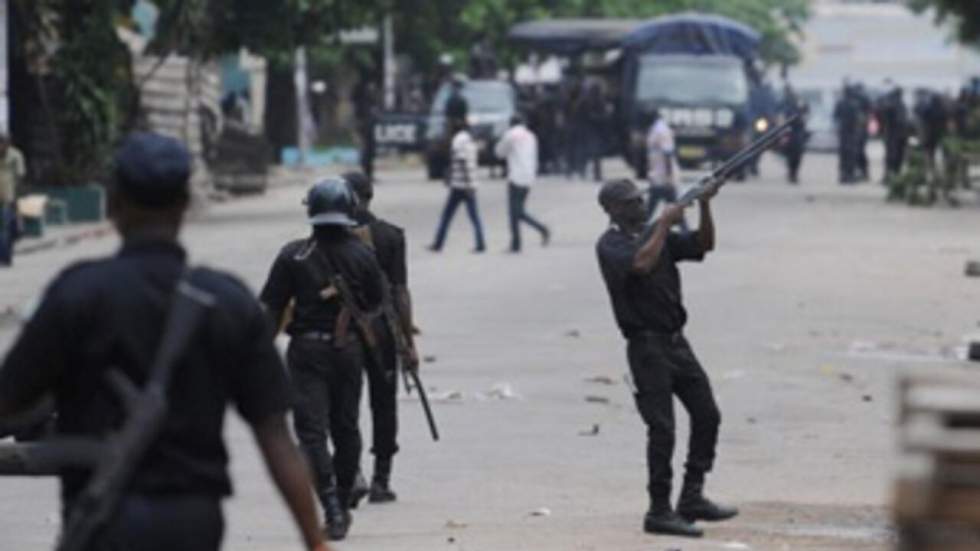 Une manifestation pro-Ouattara violemment dispersée à Abidjan