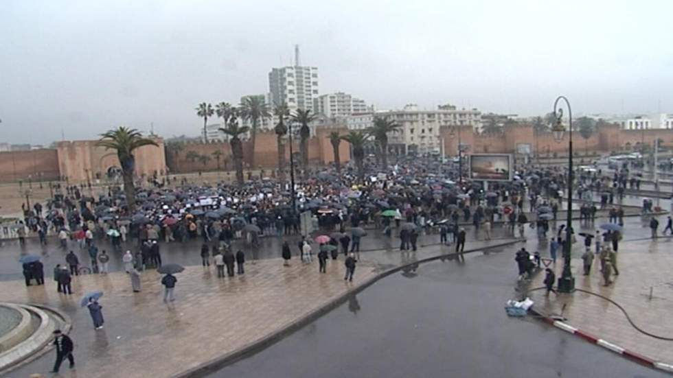 Des milliers de manifestants sont descendus dans la rue pour réclamer des réformes