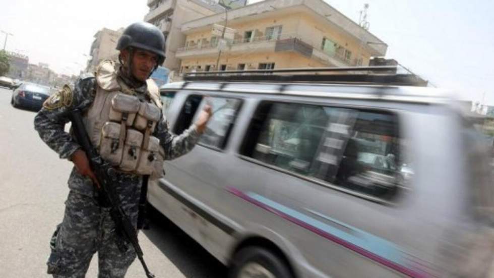 Au moins 10 policiers tués dans un attentat suicide à Samarra Au moins 10 policiers tués dans un attentat suicide à Samarra