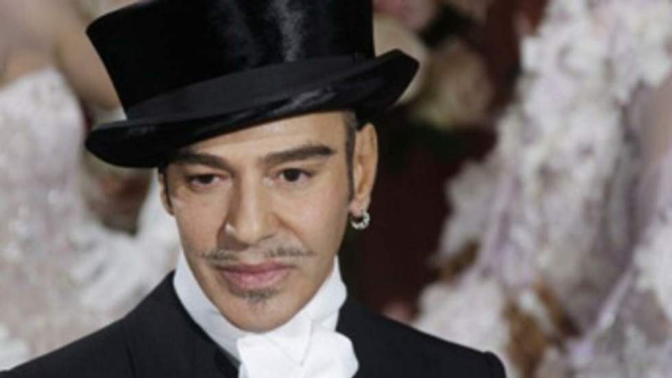 Accusé d'insultes antisémites, John Galliano porte plainte pour diffamation