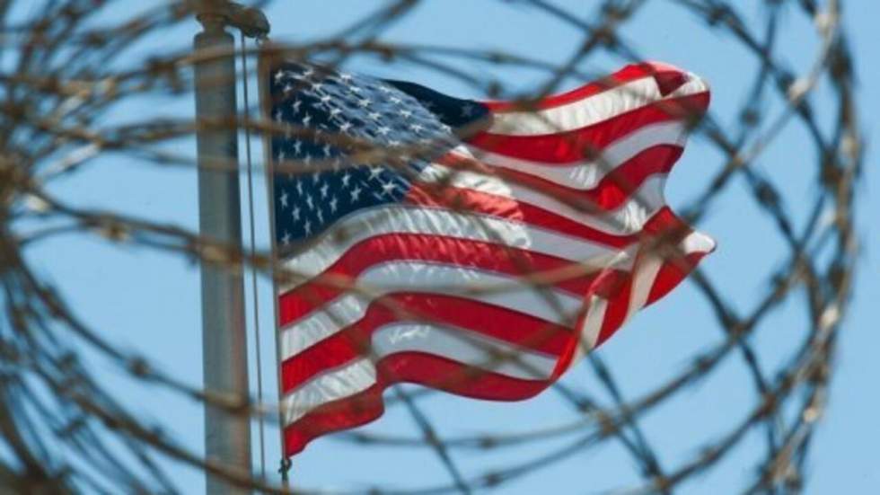 Obama lève la suspension des procès militaires d'exception à Guantanamo Obama lève la suspension des procès militaires d'exception à Guantanamo