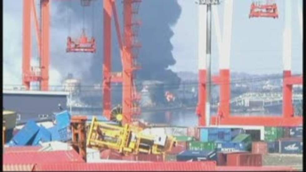 Deux jours après le séisme, le Japon craint un nouvel accident nucléaire