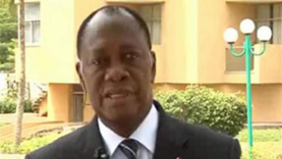 Ouattara appelle Gbagbo à saisir la "dernière chance" de paix offerte par l'UA Ouattara appelle Gbagbo à saisir la "dernière chance" de paix offerte par l'UA