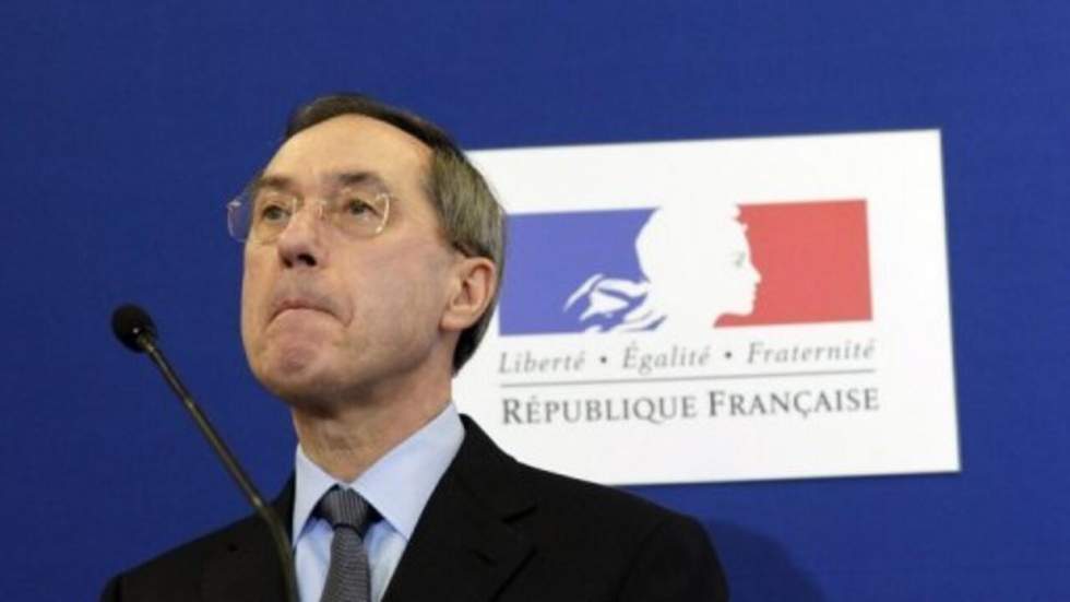 Les propos de Claude Guéant sur l'immigration divisent la classe politique Les propos de Claude Guéant sur l'immigration divisent la classe politique