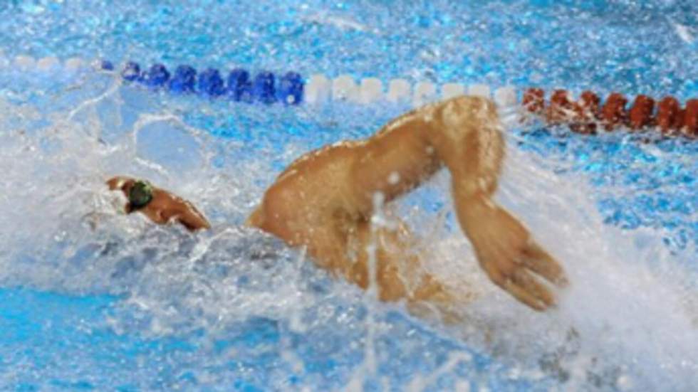 Fabien Gilot remporte la finale du 100 mètres