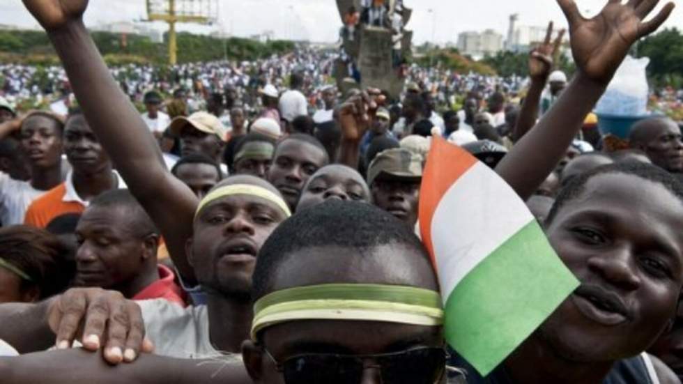 Le camp de Laurent Gbagbo demande un "cessez-le-feu immédiat"