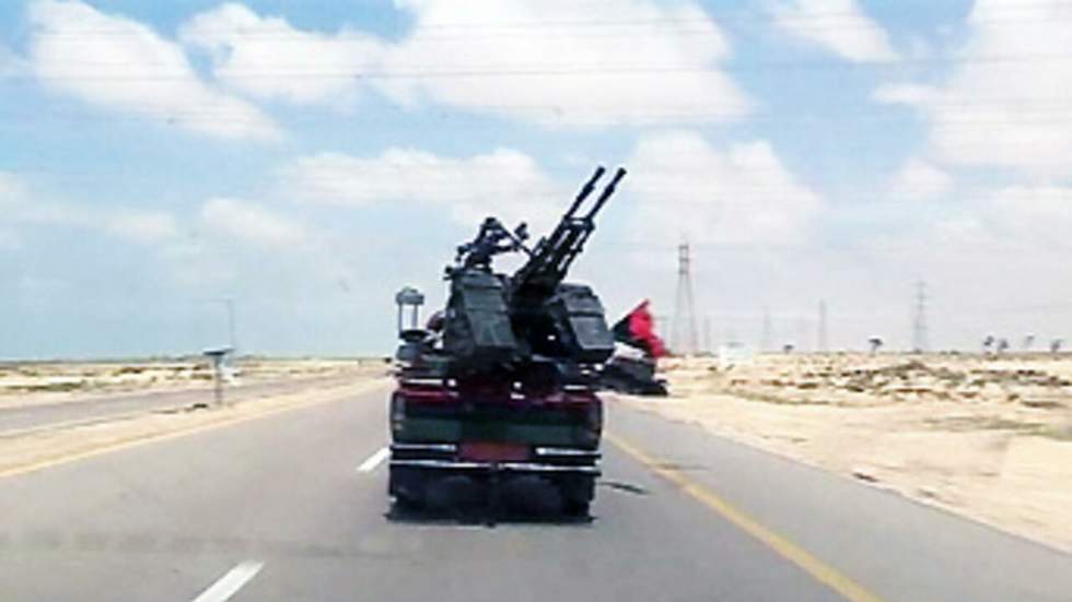 Les combats font rage autour de la ville d'Ajdabiya