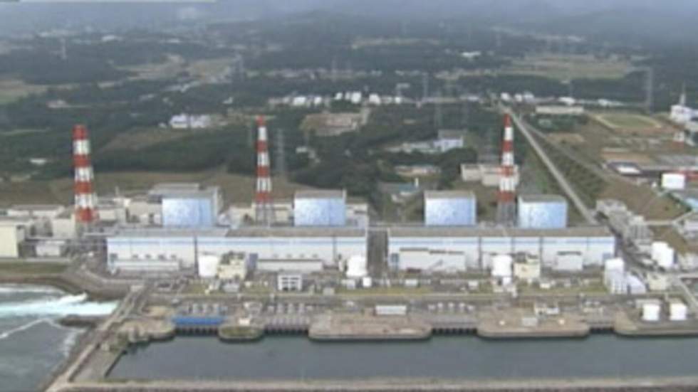 La police se lance à la recherche des corps des victimes autour de Fukushima La police se lance à la recherche des corps des victimes autour de Fukushima