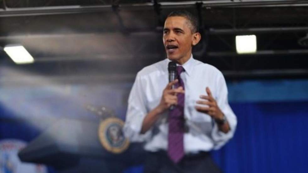 Barack Obama défend le budget 2012... chez Facebook