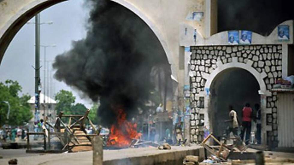 Les affrontements post-électoraux ont fait plus de 200 morts Les affrontements post-électoraux ont fait plus de 200 morts