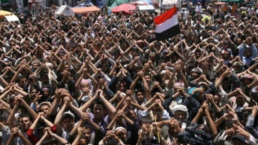 Opposants et partisans du président Saleh manifestent à Sanaa