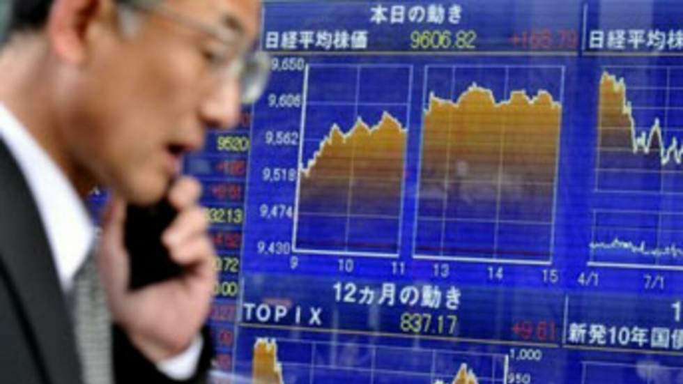 L'agence de notation S&P craint une aggravation de l'important déficit public nippon L'agence de notation S&P craint une aggravation de l'important déficit public nippon