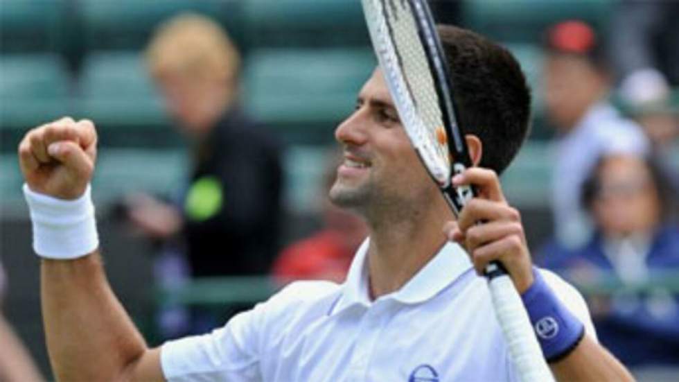 Novak Djokovic sans problème face à Michaël Llodra