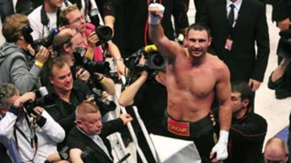 Vladimir Klitschko bat David Haye et remporte le titre WBA des poids lourds