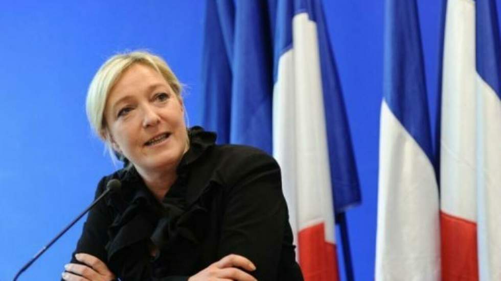 Marine Le Pen en campagne auprès de l'électorat pieds-noirs
