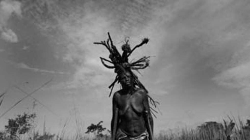 La photographe italienne Martina Bacigalupo s'allie avec Filda, la grand-mère ougandaise