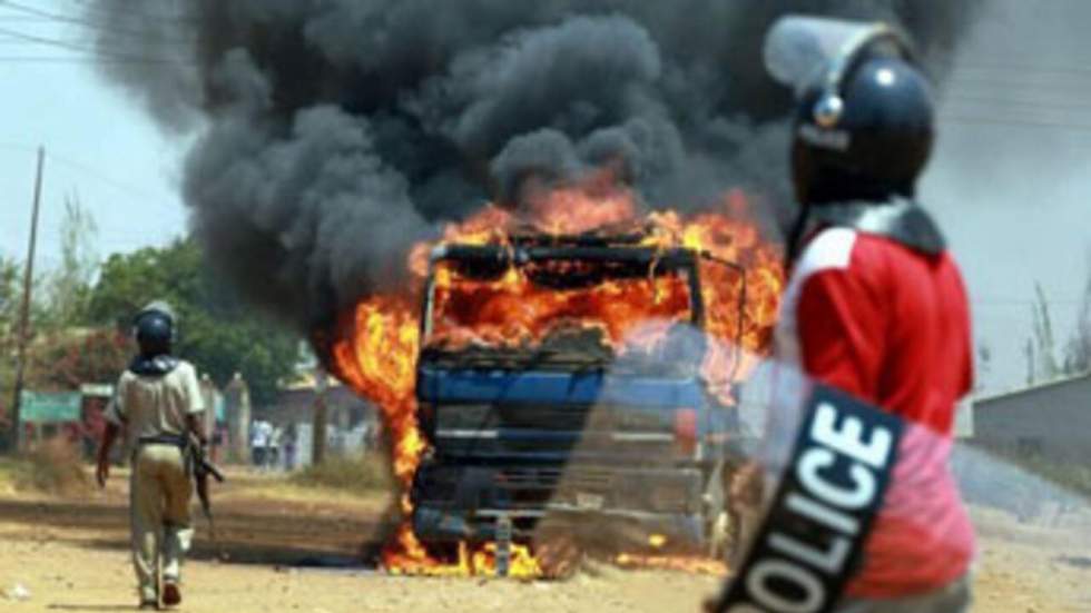 Flambée de violences dans l'attente des résultats de la présidentielle