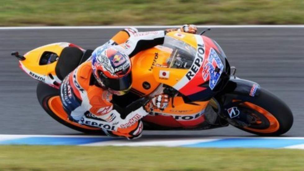 Casey Stoner remporte le dernier Grand Prix de la saison