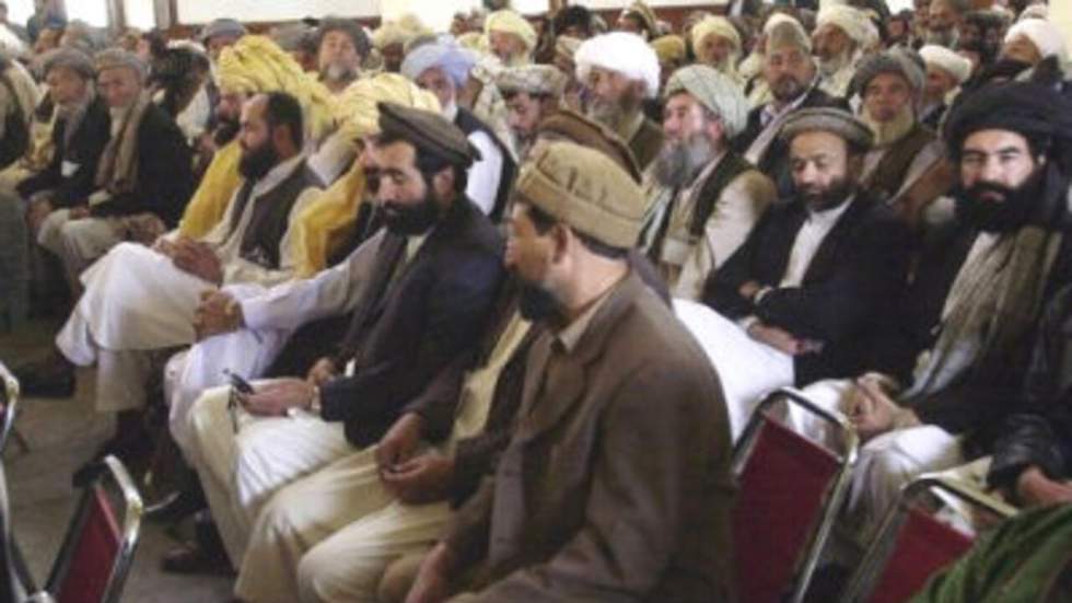 La présence américaine au cœur de la réunion de l'assemblée traditionnelle afghane La présence américaine au cœur de la réunion de l'assemblée traditionnelle afghane