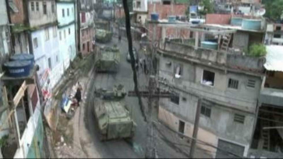 Brésil : l'armée reprend le contrôle d'une favela