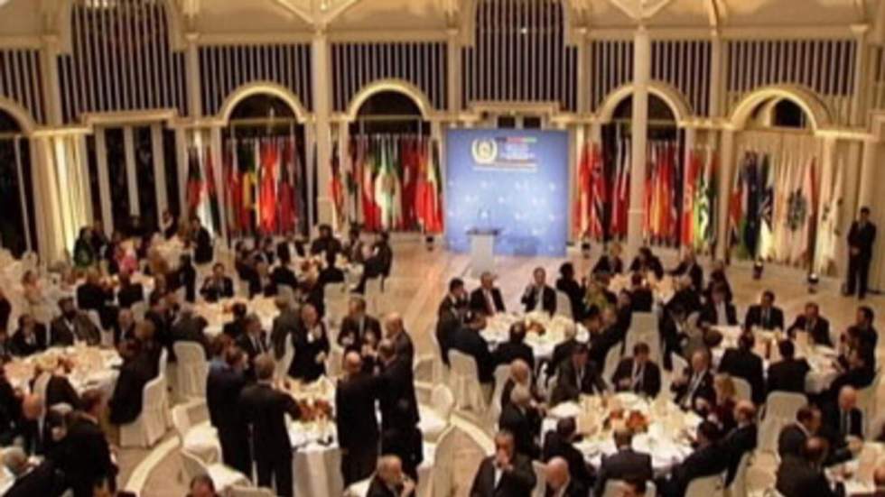 Hamid Karzaï appelle au maintien de l'aide internationale jusqu'en 2024
