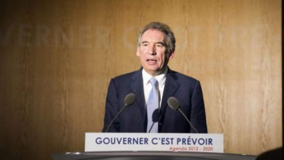 François Bayrou se déclare candidat à la présidentielle 2012